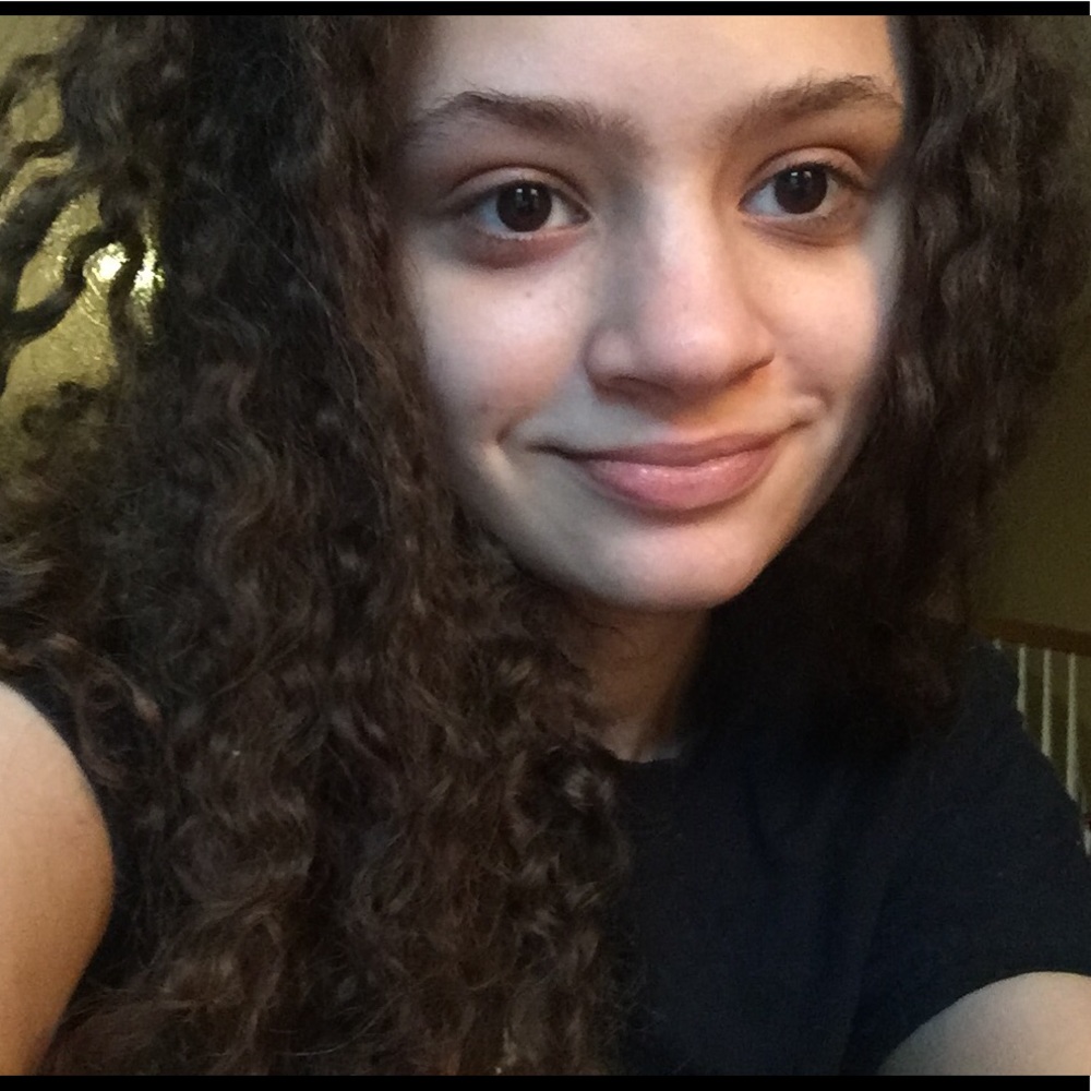 Meet your Posher, Deven